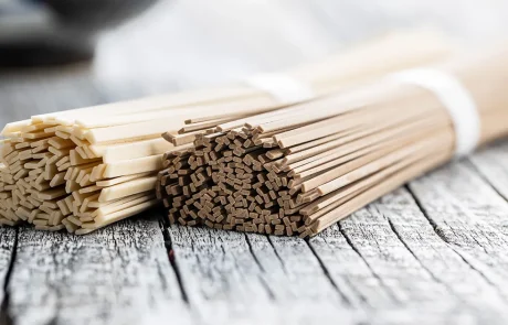 אטריות סובה: פחות קלוריות, פי 2 חלבון - חלופה בריאה לפסטה