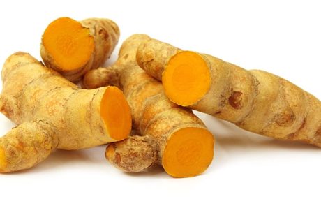 מחקרים חשפו - כורכום יכול להחליף את התרופות הנפוצות האלו