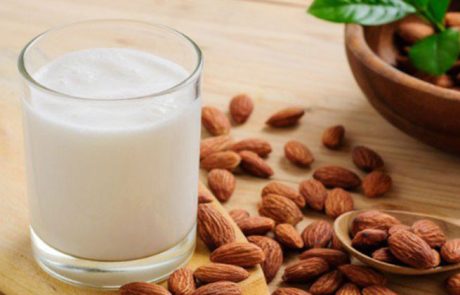 מתכון להכנת משקה שקדים רוזטה טבעוני פרווה