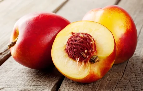 נקטרינה - הפרי ששומר על הלב, ואפילו יעזור לכם לרדת במשקל