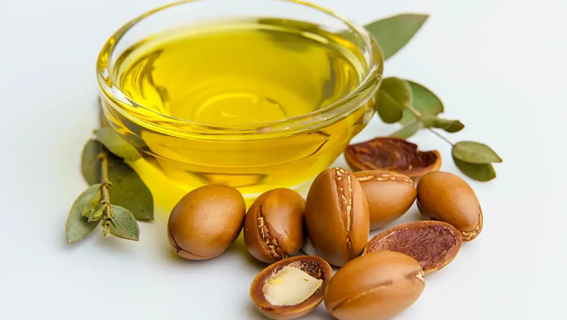 שמן ארגן לטיפוח השיער והעור, 10 יתרונות מדהימים